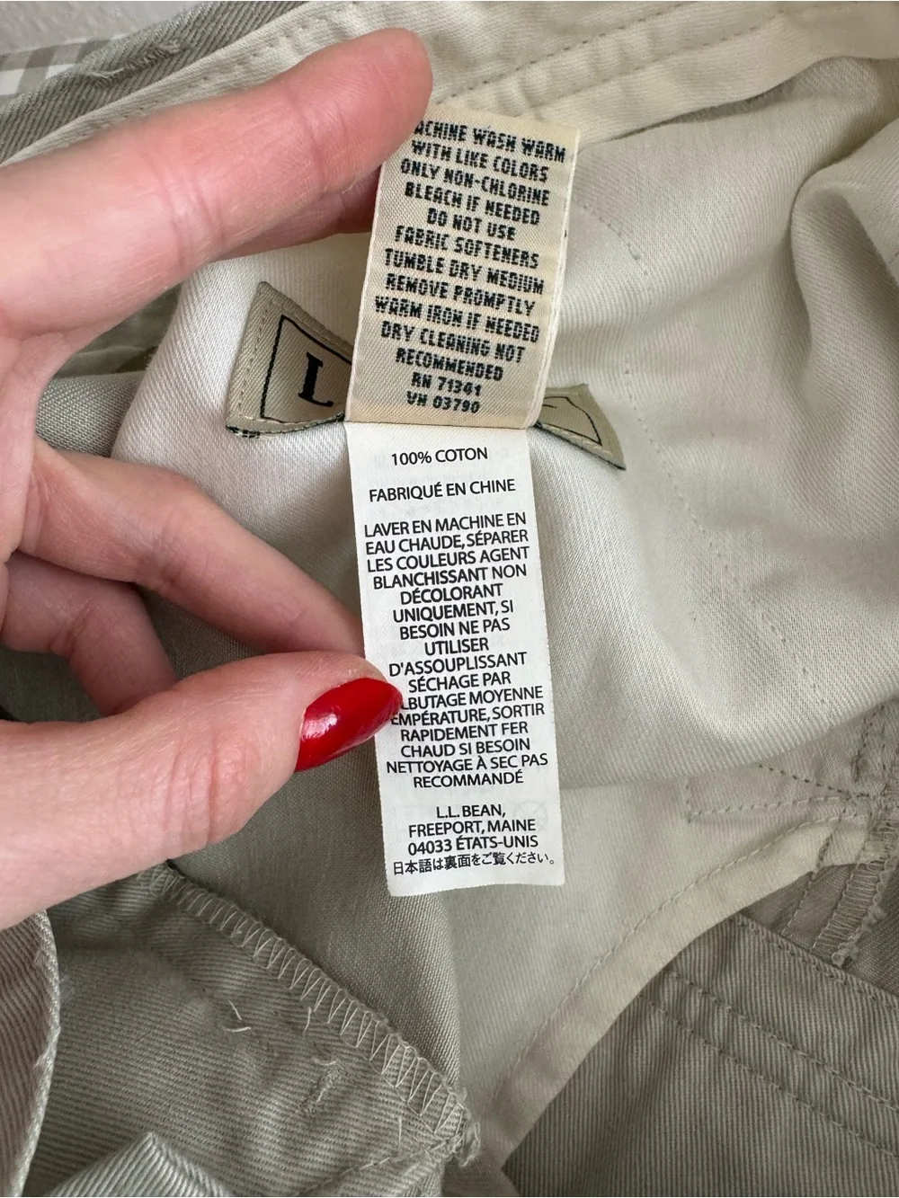 L.L.Bean Classic Fit Cargo Shorts Men Size 37 Khaki Beige 100% Cotton Utility